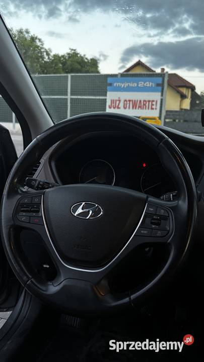 Sprzedam Hyundai i20 uszkodzony Witkowice sprzedam