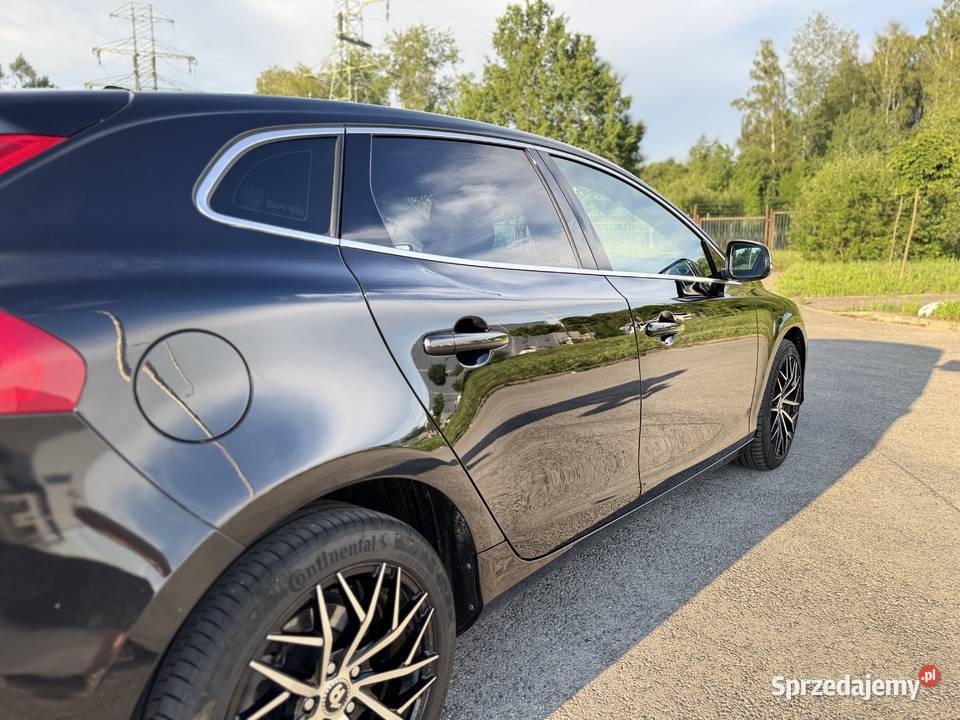 Volvo V40 D4 2014r serwis ASO pierwszy V40 Kielce