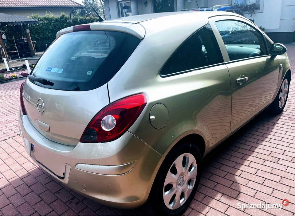 Corsa ze sprawna klimatyzacja i małym 141000km mazowieckie Wiskitki