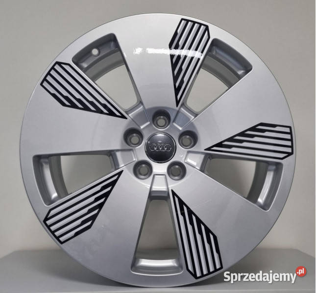 Felga Audi 19 5x112 8J ET34 666mm 4KE601025L Kamieniec