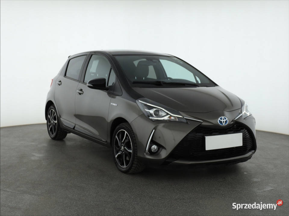 Toyota Yaris Hybrid Piaseczno