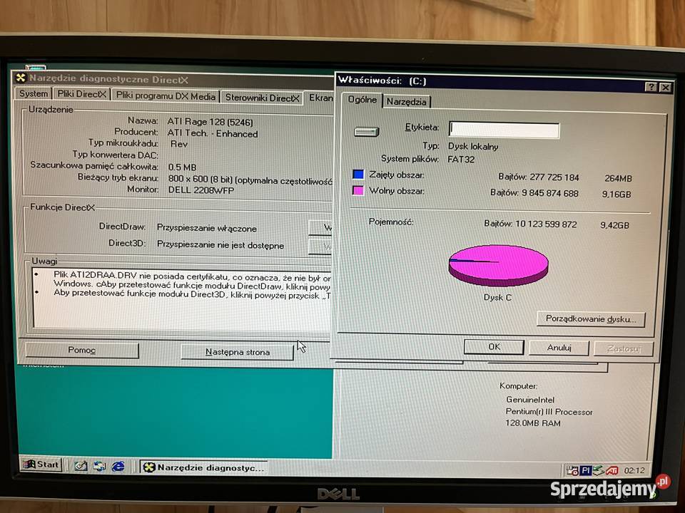 Zabytkowy komputer PC MaxData Artist Pentium III
