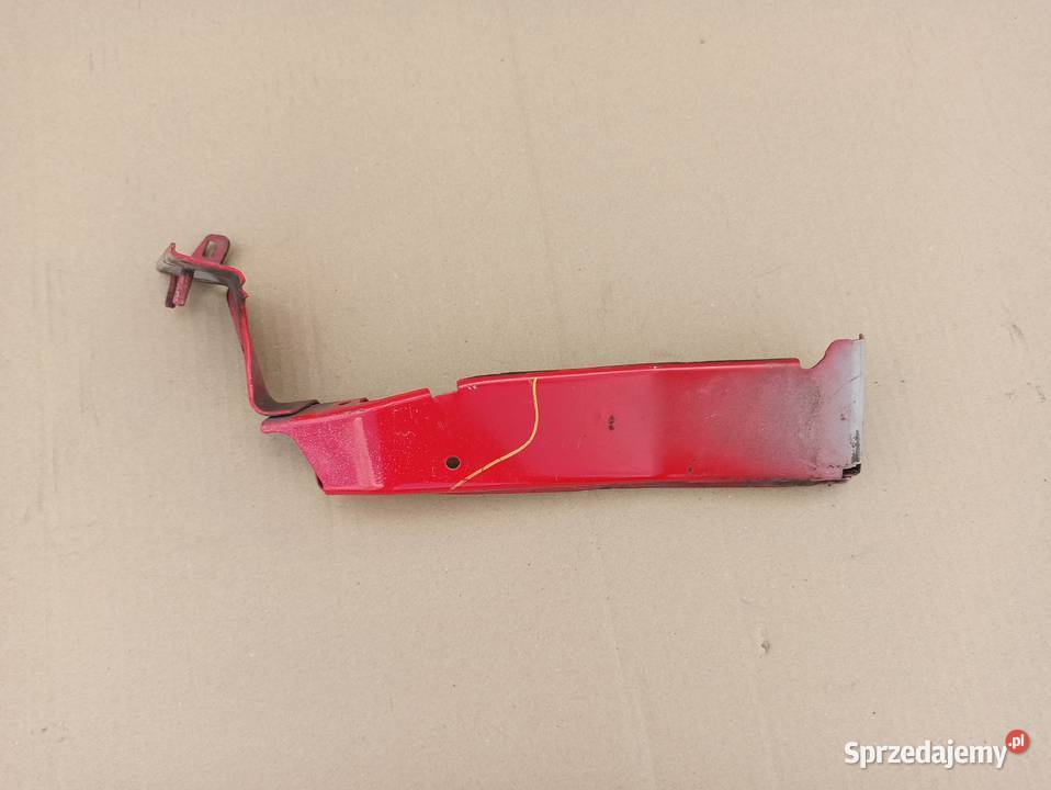 AUDI A4 B8 WSPORNIK BŁOTNIKA 8K0821136A osobowe lubuskie Trzciel