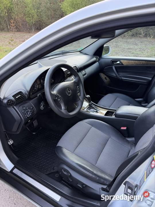 Mercedes c klasa w203 polift 30 cdi v6 świętokrzyskie Łopuszno sprzedam