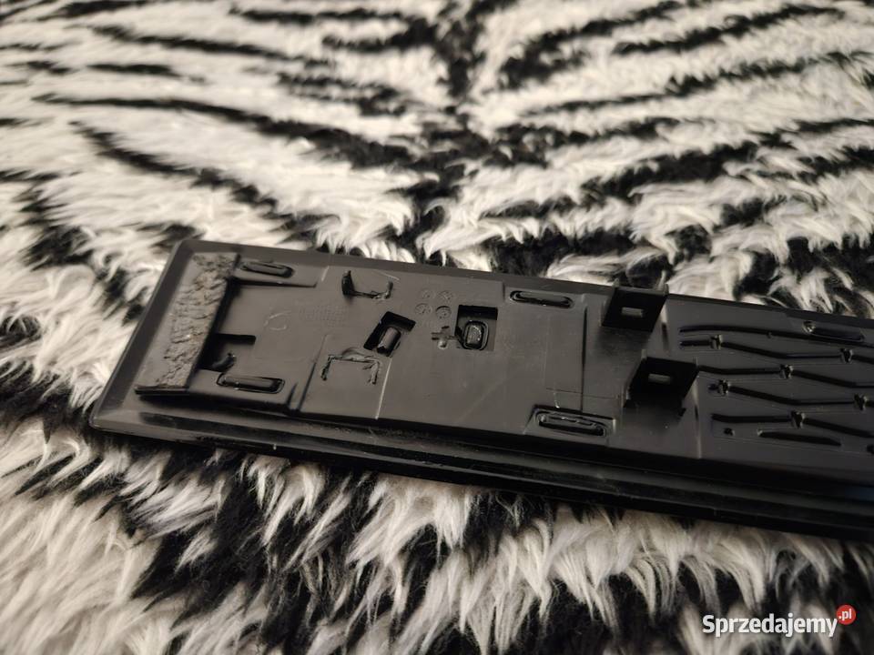 JAGUAR EPACE R X540 LISTWA NA BŁOTNIK LEWA Międzychód