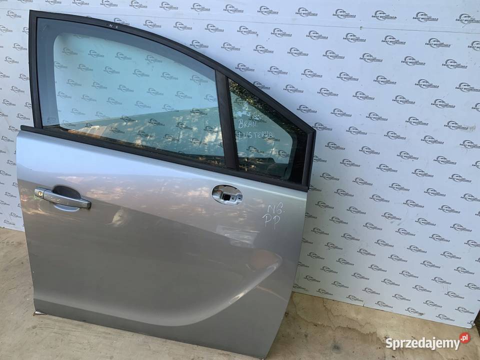 OPEL MERIVA B 10r drzwi prawe przód Kielce