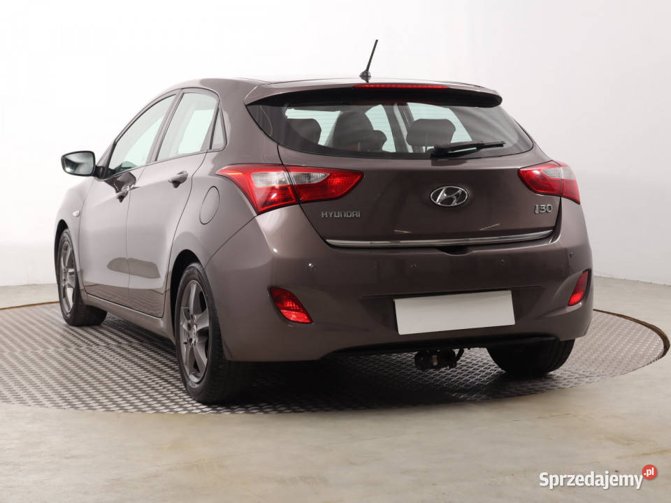 Hyundai i30 16 GDI czujnik parkowania Katowice