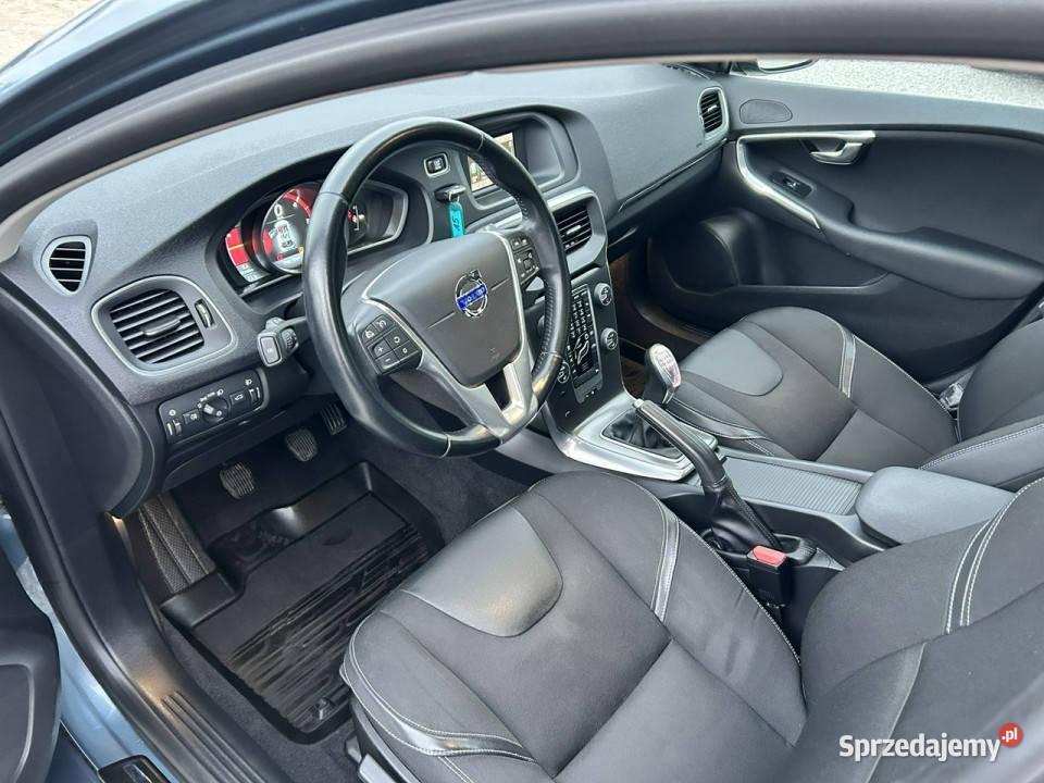 Volvo V40 D3 5 cylindrów II 2012 ABS Nowe Iganie