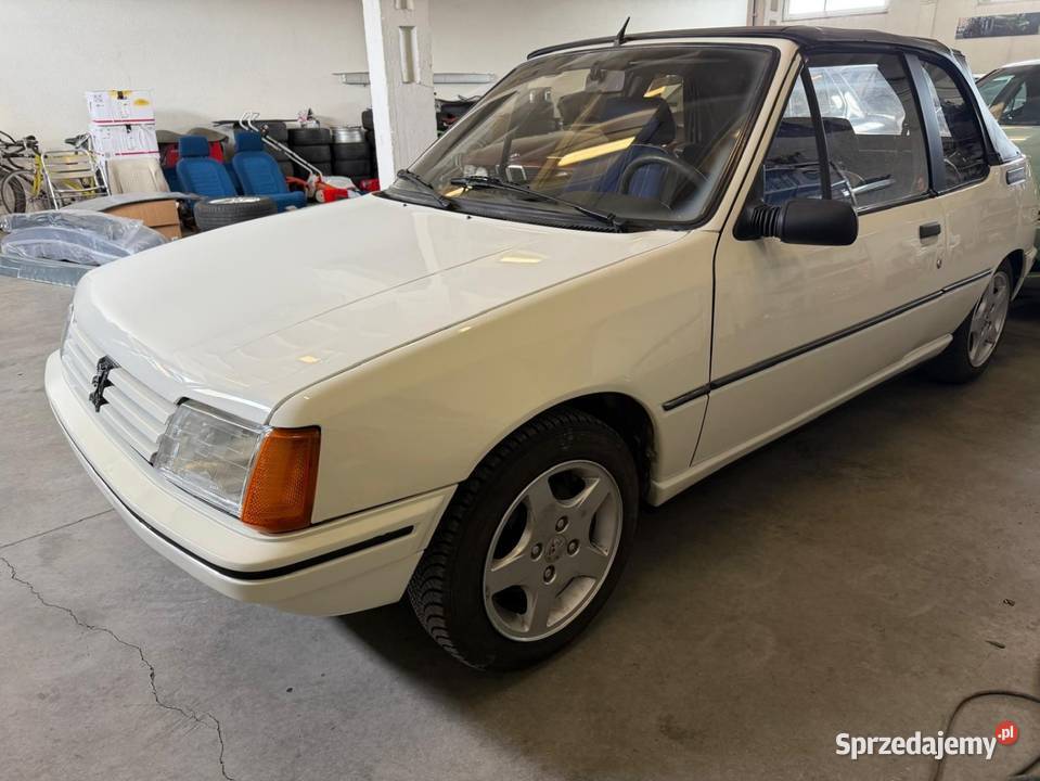 Peugeot 205 CJ Cabrio Płock