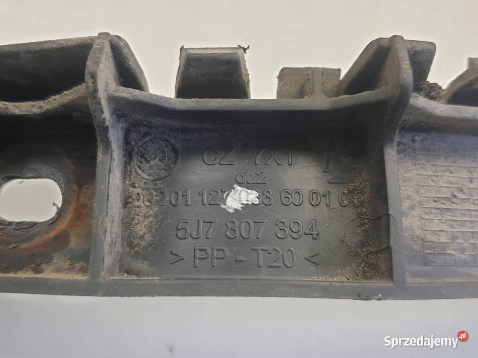 Skoda Roomster PRAWY ŚLIZG ZDERZAKA Mocowanie