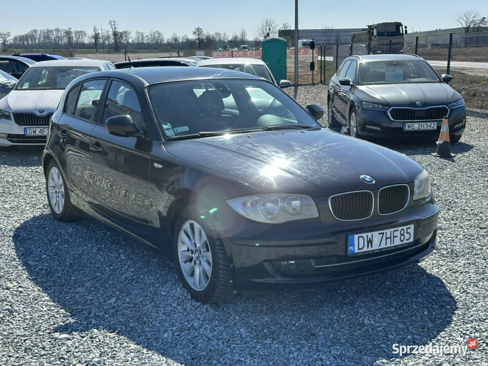 BMW 118 118d 143 2010r tempomat klimatyzacja 186