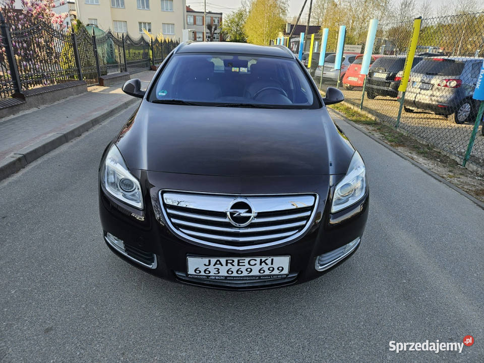 Opel Insignia Opłacona Zadbana Serwisowana światła przeciwmgielne Kisielice