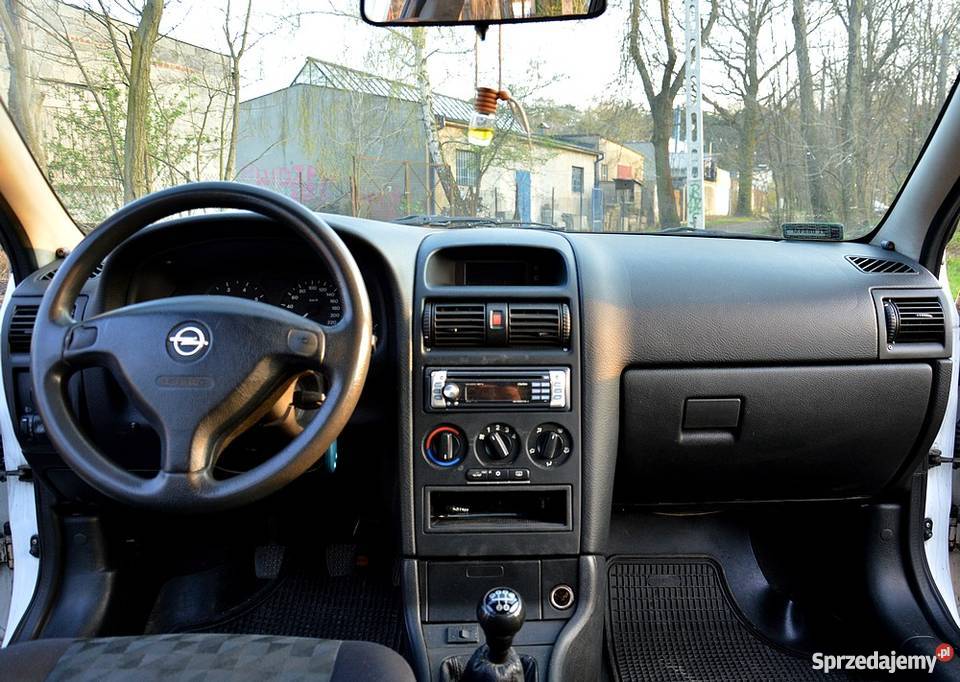 Opel Astra Kombi LPG Butla ważna do 2023r elektryczne szyby