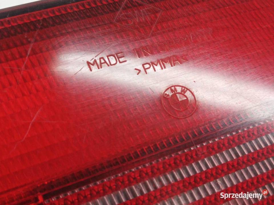 LAMPA TYŁ W KLAPĘ LEWA TOURING Bmw Seria 5 IV