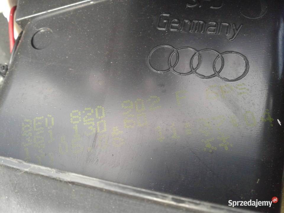 KRATKA NAWIEWU KONSOLI PRAWA AUDI A4 B6 B7 Chełm