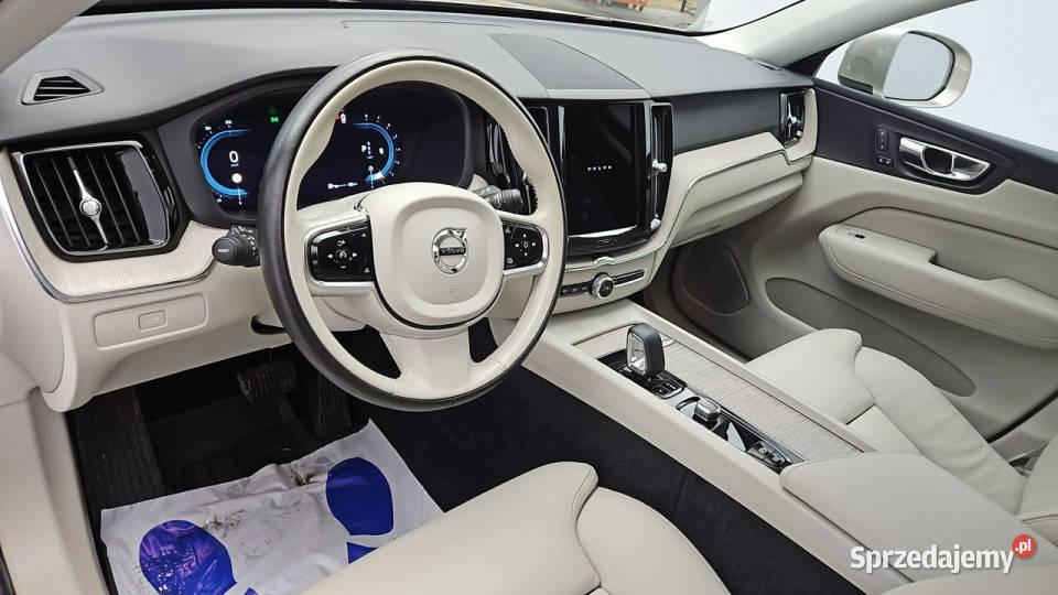 Volvo XC 60 B4 B Plus Bright aut Z Polskiego Warszawa sprzedam