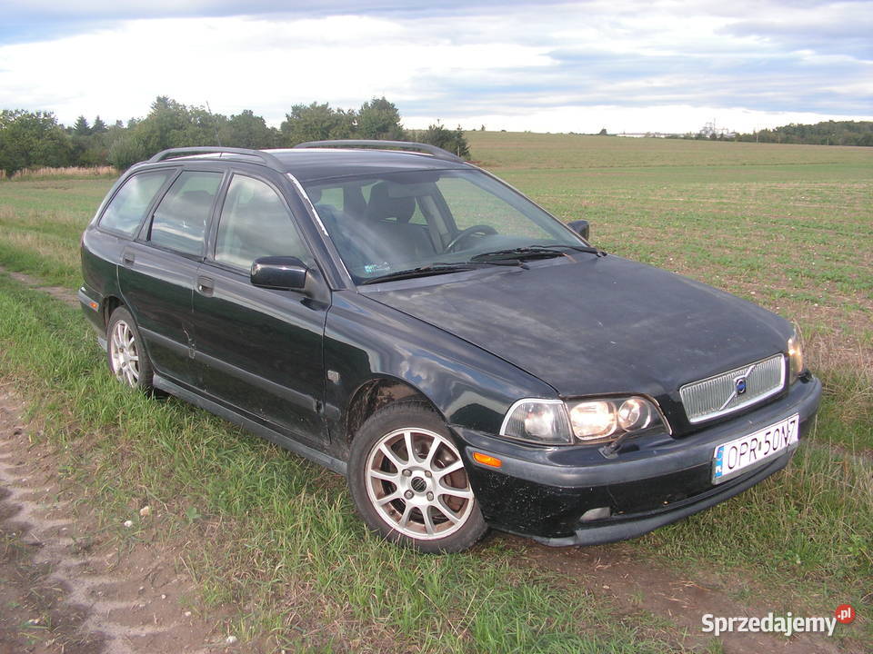 Volvo V40 benzyna gaz 1800cm3 Niemodlin sprzedam