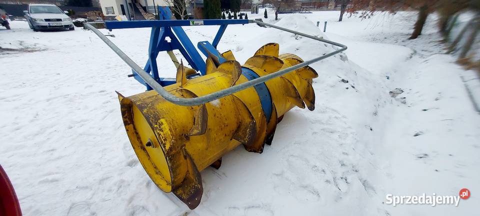 Rozgarniacz rozbijak wał do pryzm trawy Reck sprzedam