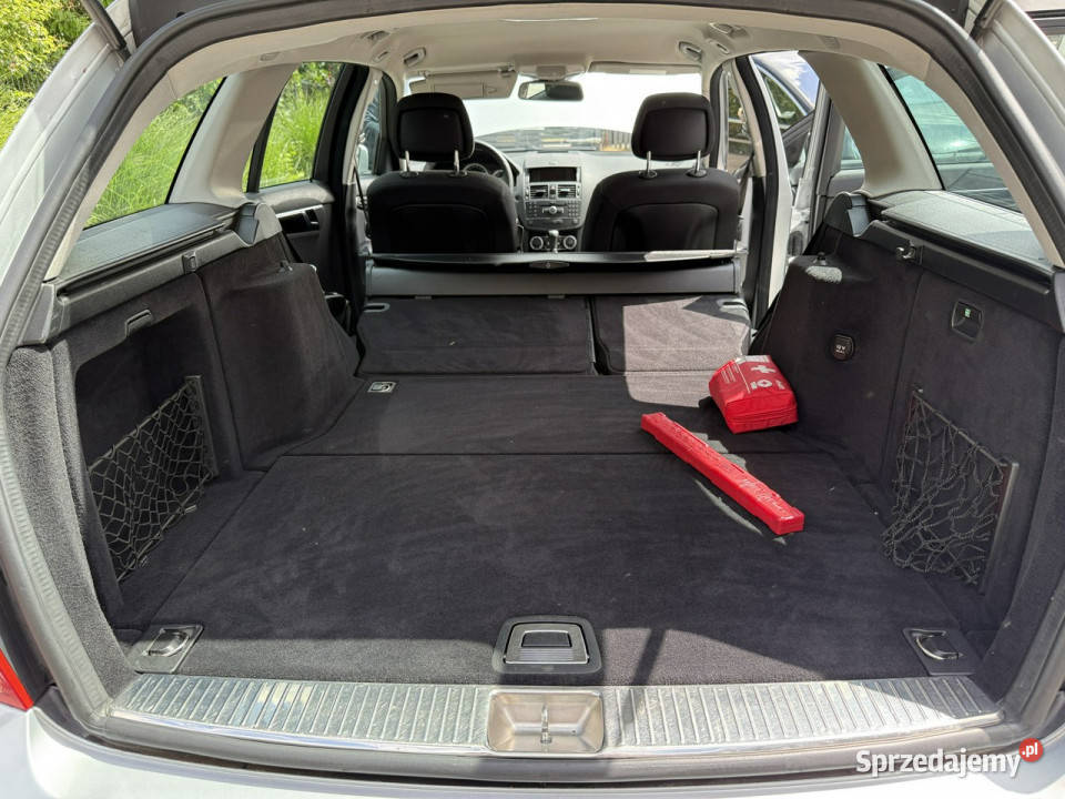 Mercedes C 180 zadbana 100 oryginalny przebieg Samochody osobowe Poznań