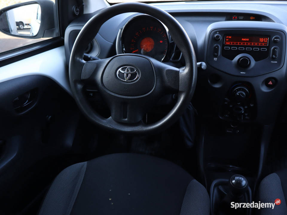 Toyota Aygo 10 VVTi 53KM Aygo Bielany Wrocławskie