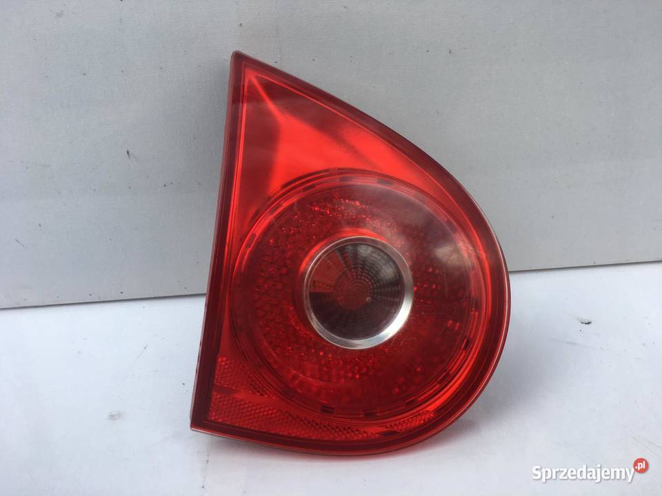 VW GOLF 5 LEWA LAMPA W KLAPĘ lewe