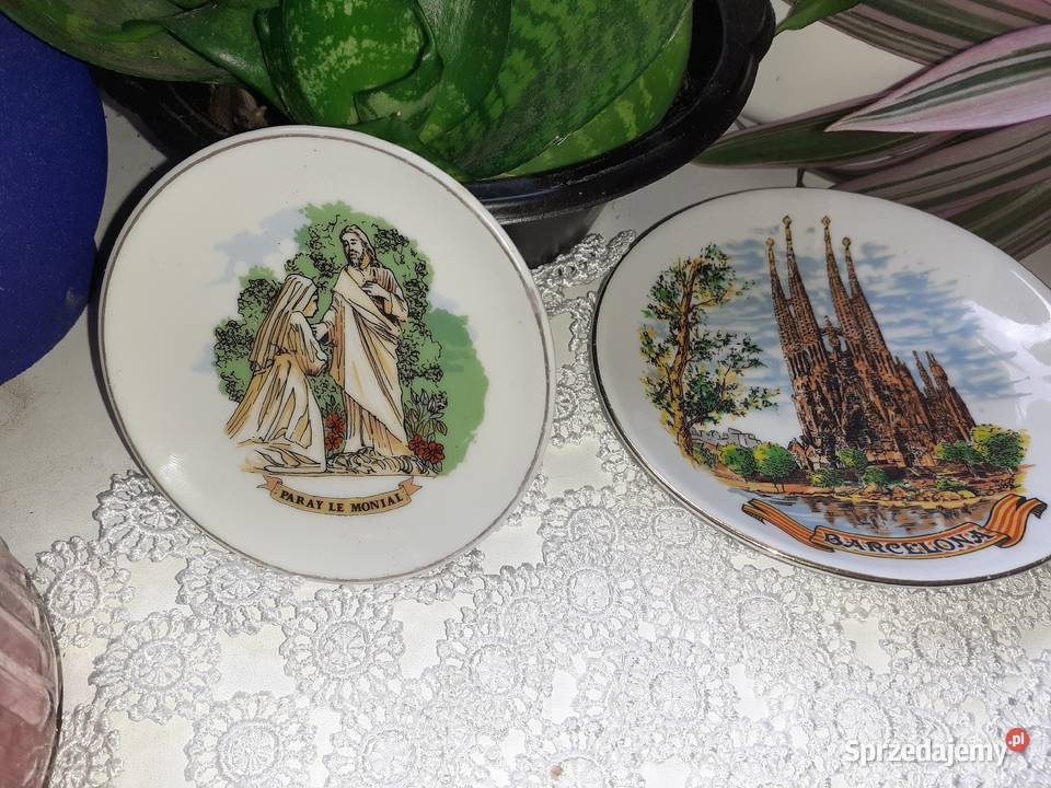 Talerze z francuskiej porcelany Sosnowiec