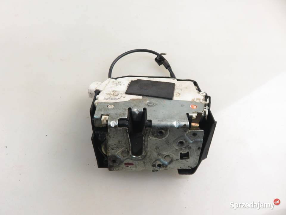 ZAMEK LEWY PRZEDNI LAND ROVER FREELANDER