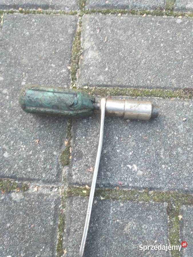 Sprzedam klucz do regulacji zaworów Fiat 125p Narzędzia specjalistyczne sprzedam