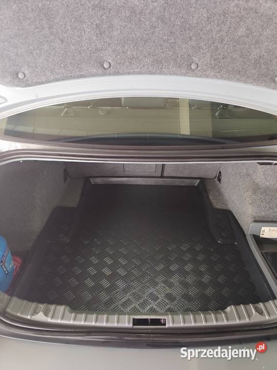 BMW E90 Seria 3 oryginalny przebieg książka manualna Kraków sprzedam