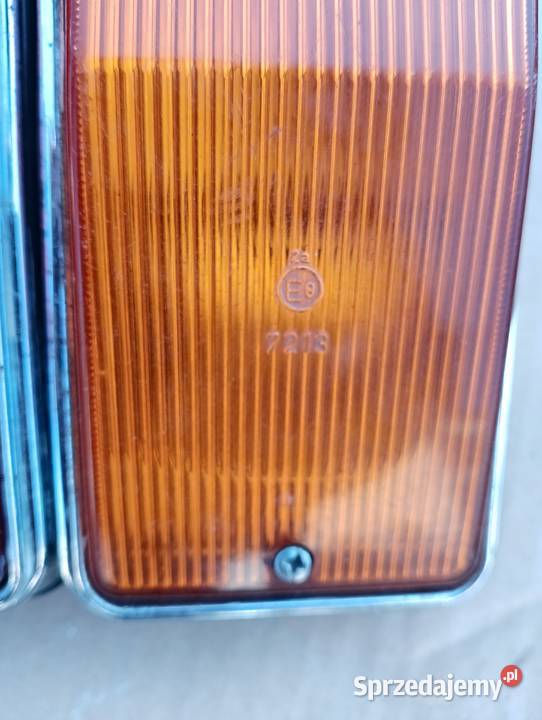 Fiat 125p 1300 lampa tylna prawa Nysa sprzedam