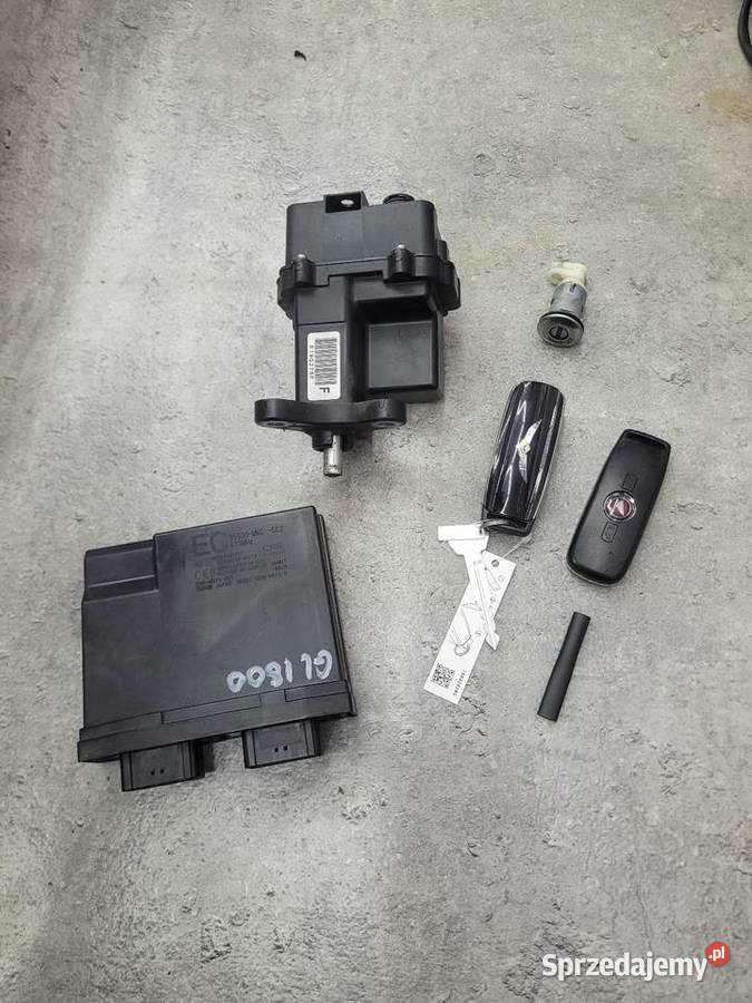 HONDA GOLD WING GL1800 SC79B 1823 OEM ZESTAW Nowy Tomyśl