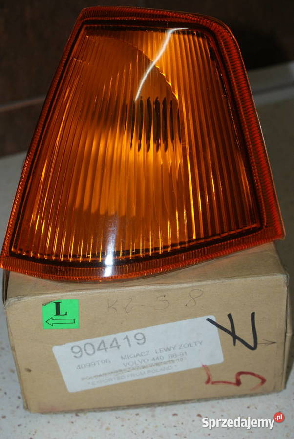 KIERUNEK LEWY POM VOLVO 440 8891R Białobrzegi