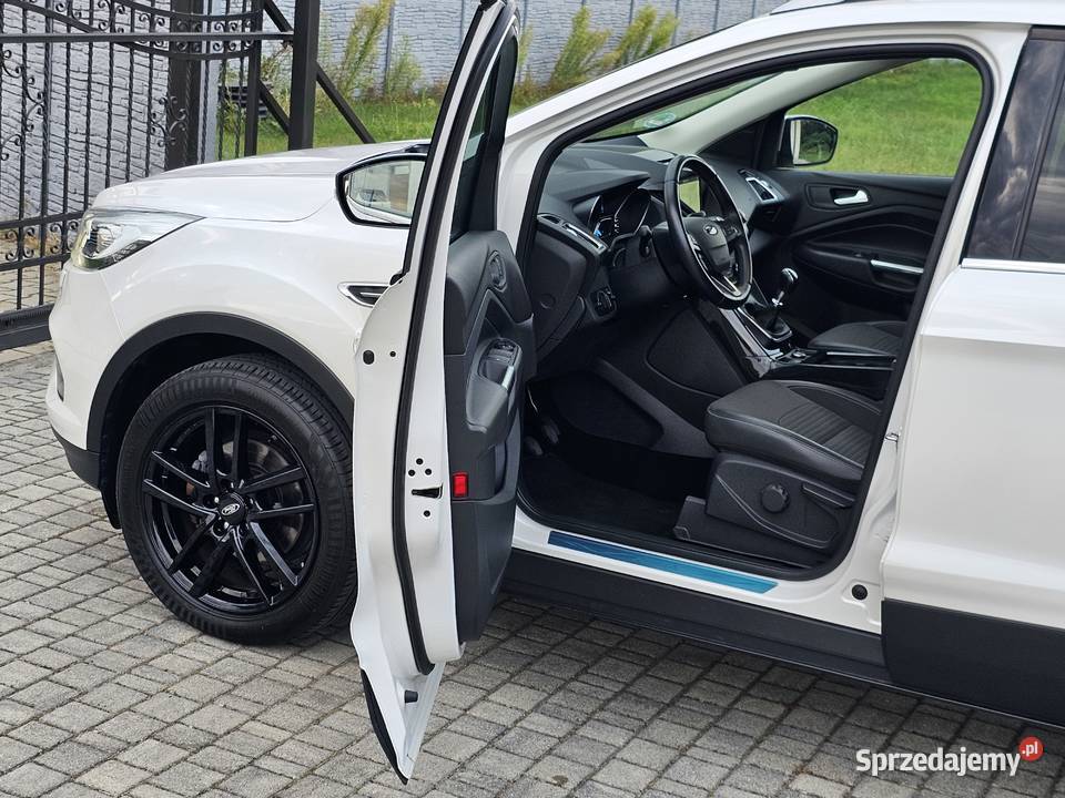 Benzyna 6bieg Navi LED Panorama Keyless Tempomat manualna Tulce