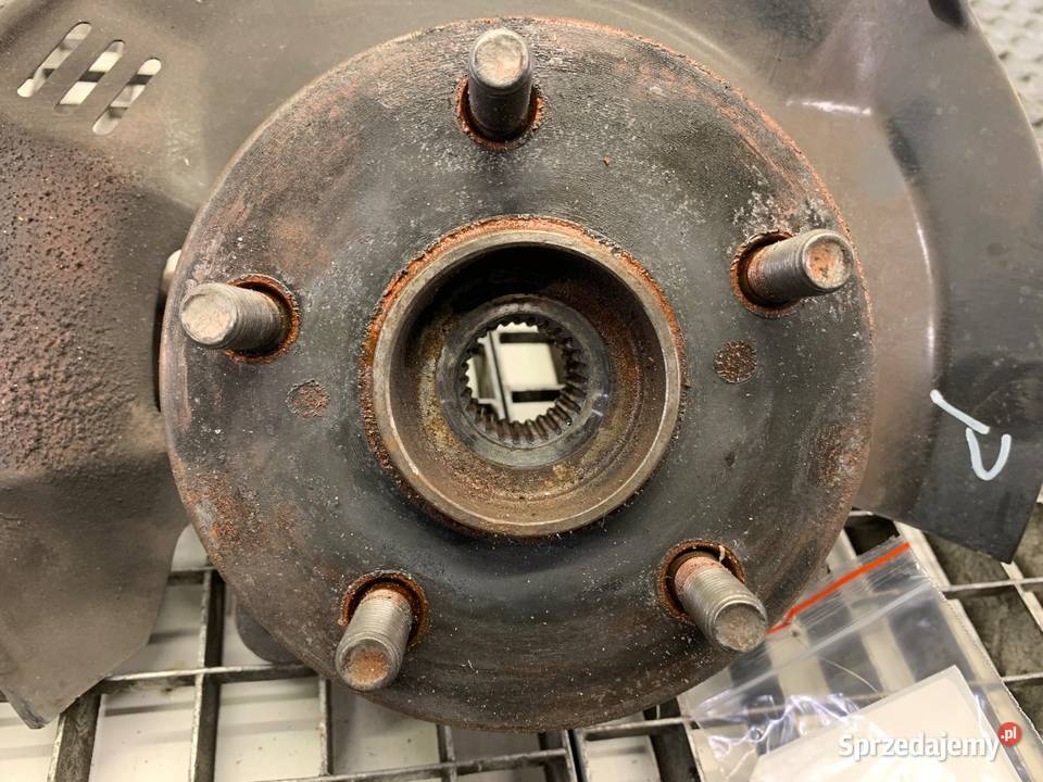 ZWROTNICA PRAWY PRZÓD TOYOTA COROLLA E21 18 98