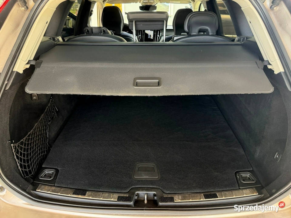 Volvo XC 60 RECHARGE panorama 4x4 kamery 360 acc Otmuchów