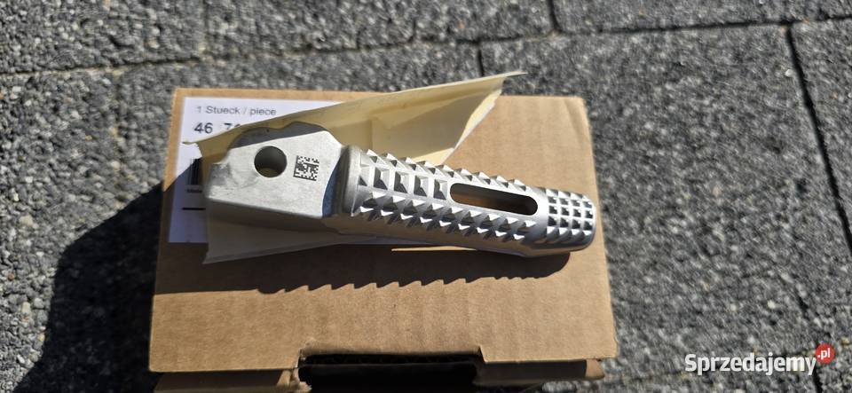 Podnóżek tylny lewy 46 71 7 708 633 BMW S1000RR