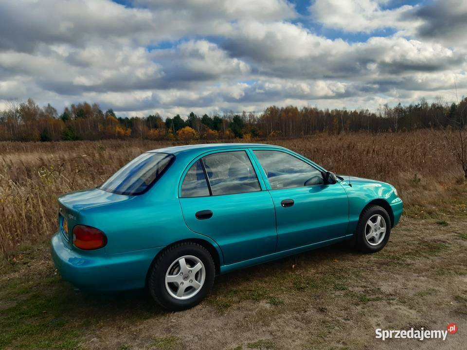 Sprzedam Hyundai Accent 1995 zabytkowy Łochów