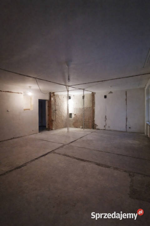 Mieszkanie 54m2 z balkonem i piwnicą 3 piętra i więcej Wrocław sprzedam