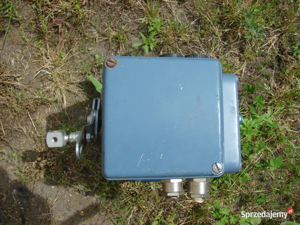 Siłownik elektryczny obrotowy AC 24V szwedzki Pozostałe pomorskie Starogard Gdański