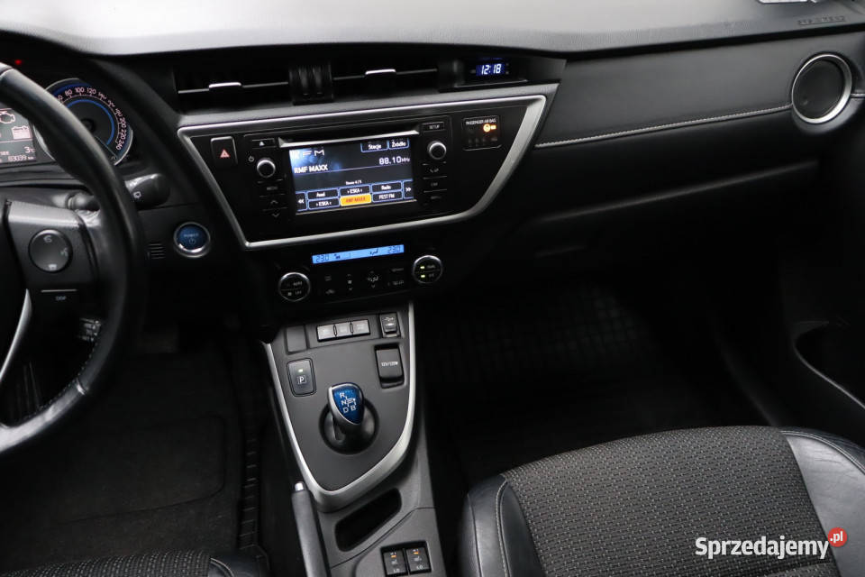 Toyota Auris Hybrid podgrzewane fotele Zabrze sprzedam