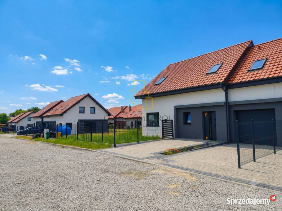 Nowoczesny bliźniak 1189 m 5M Pompa ciepła Wisznia Mała