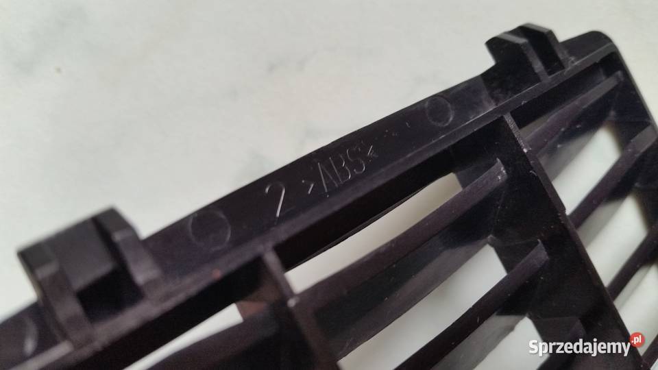 Pokrywa filtra odkurzacza ZANUSSI 1800 W Puławy sprzedam