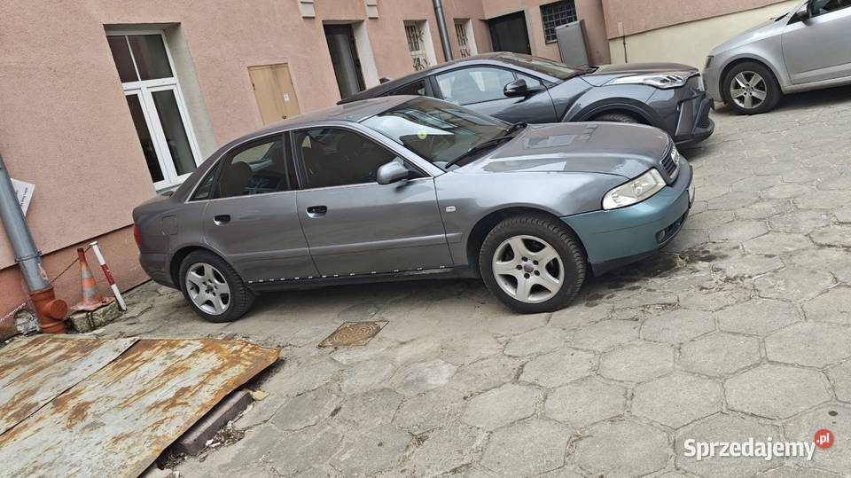 Audi A4 B5 18 lift opłaty na A4