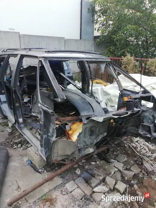 Espace 3 III błotnik tylny prawy MV 262 części blacharskie Kielce sprzedam