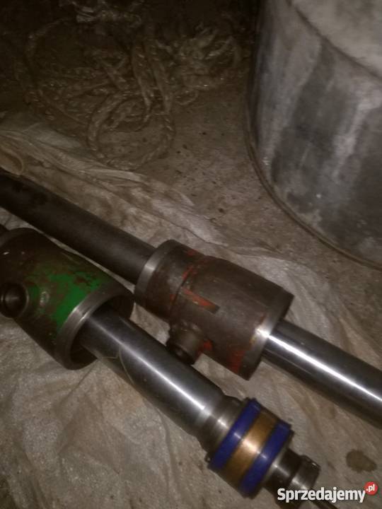 Siłowniki obrotu do koparki budowlanej BIAŁORUŚ Rok produkcji 1982 małopolskie Kraków