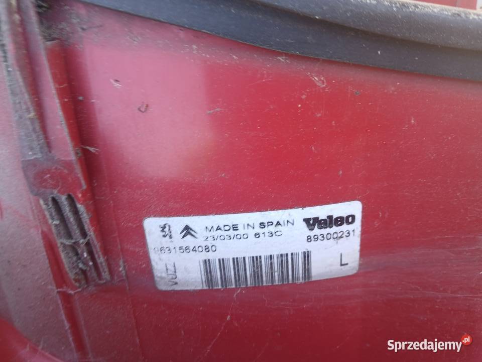 Lampa lewa tylna Citroen Xsara Picasso małopolskie Radłów