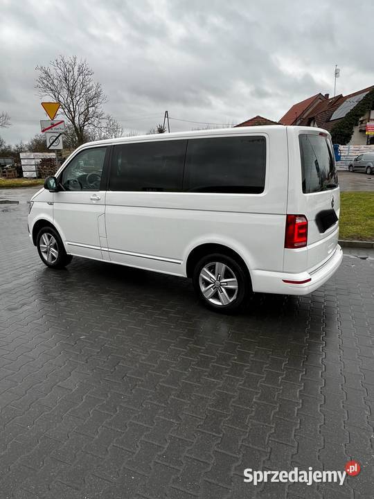 VW MULTIVAN