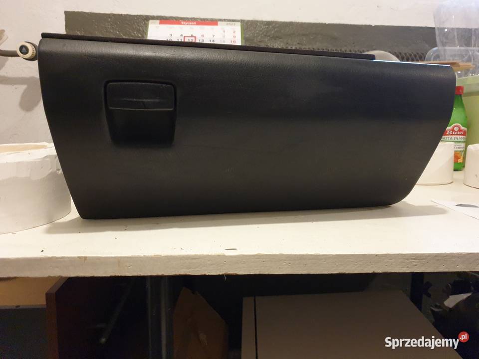 Renault Vel Satis schowek deski rozdzielczej 181KM