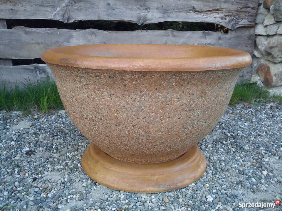 Donica z betonu Skoczów