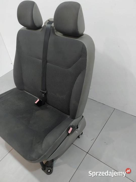 FOTELE KANAPA DWÓJKA PASAŻERA A TRAFIC II Opel